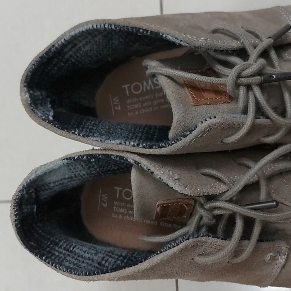 Toms wedge booties - sz W7 - Picture 8 of 9